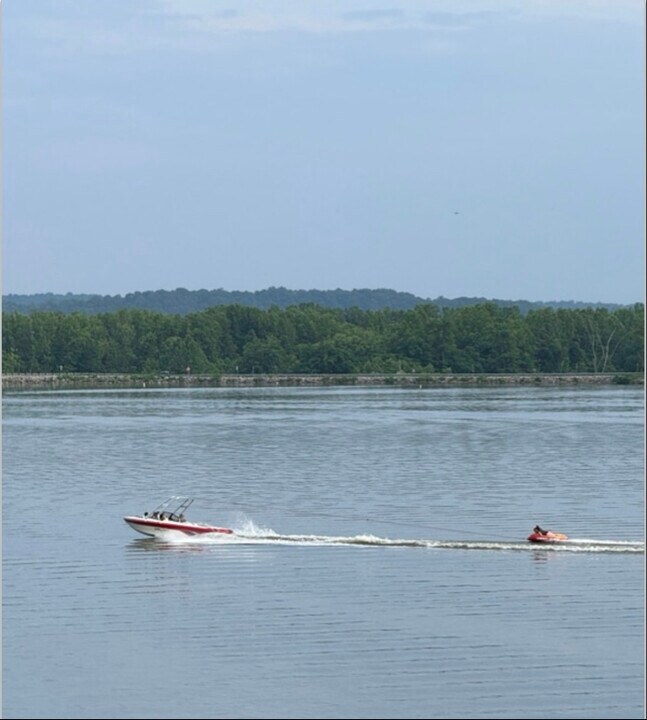 1123 OH-552 in Waverly, OH - Foto de edificio