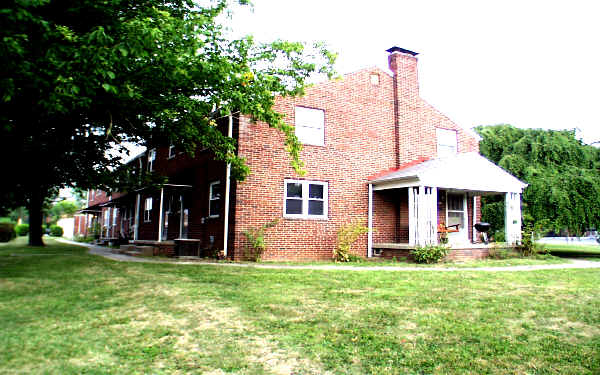 1687-1697 Northwest Blvd in Columbus, OH - Foto de edificio - Building Photo