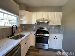 20905 Montgomery Ave in Hayward, CA - Building Photo - Building Photo