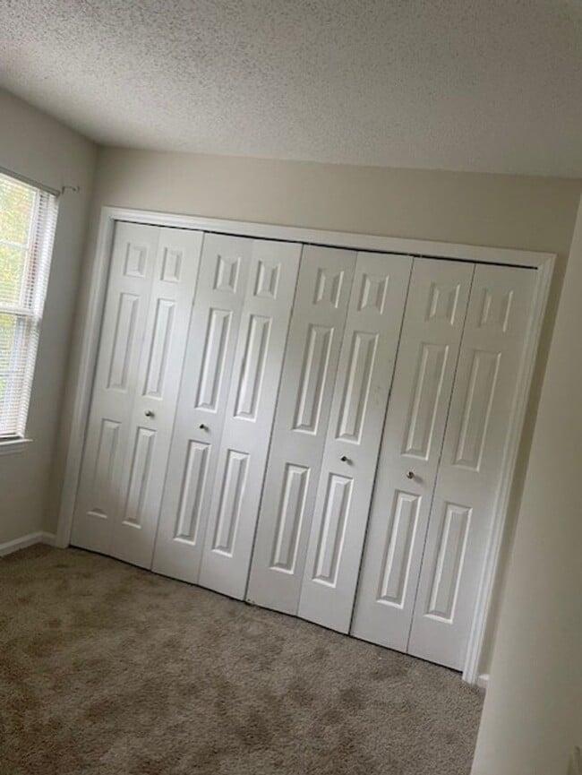 525 Lex Dr in Charlotte, NC - Building Photo - Building Photo