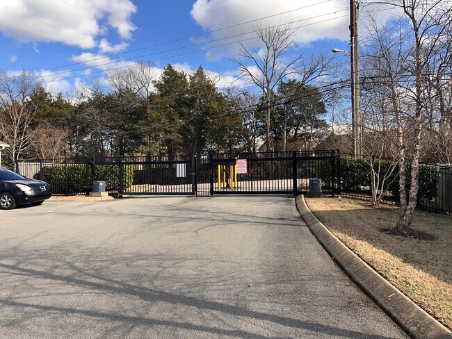 155 Bell Rd in Nashville, TN - Building Photo - Building Photo