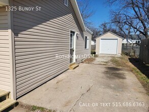 1325 Bundy St in Des Moines, IA - Building Photo - Building Photo