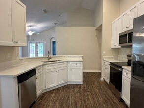 2576 Brookstone Dr in Kissimmee, FL - Building Photo - Building Photo