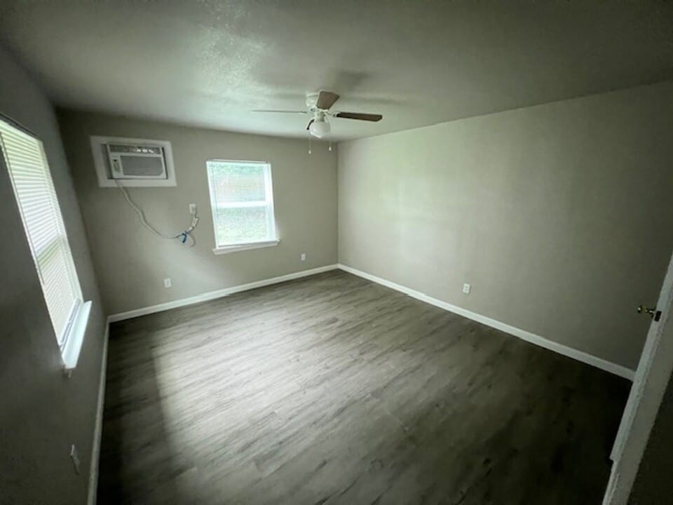1513 Panhandle St in Denton, TX - Building Photo