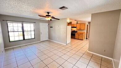 1630 Fentress Ave in Deltona, FL - Building Photo - Building Photo