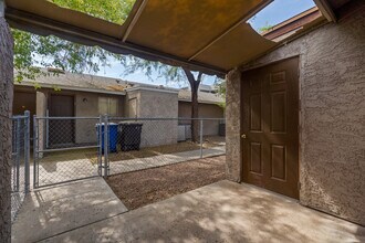 1314 W 3rd St, Unit 1314 W 3rd  apartment 3 in Tempe, AZ - Foto de edificio - Building Photo