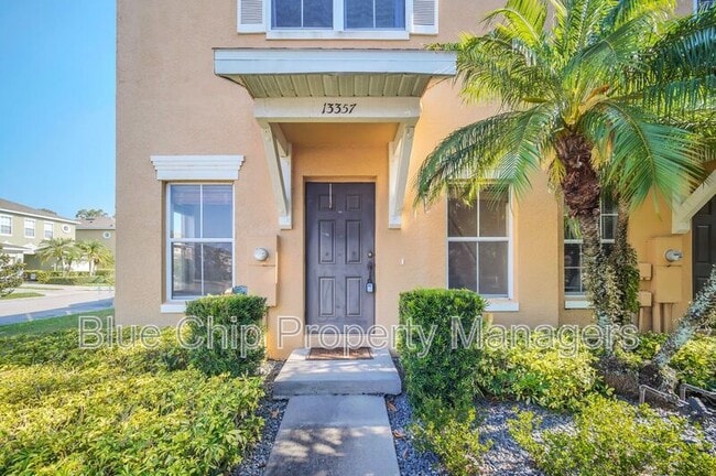 13357 Harbor Shore Ln in Winter Garden, FL - Foto de edificio - Building Photo