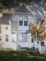 228 S Chestnut Ave in Green Bay, WI - Building Photo