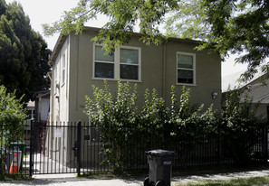 1532 Tyler St Apartments