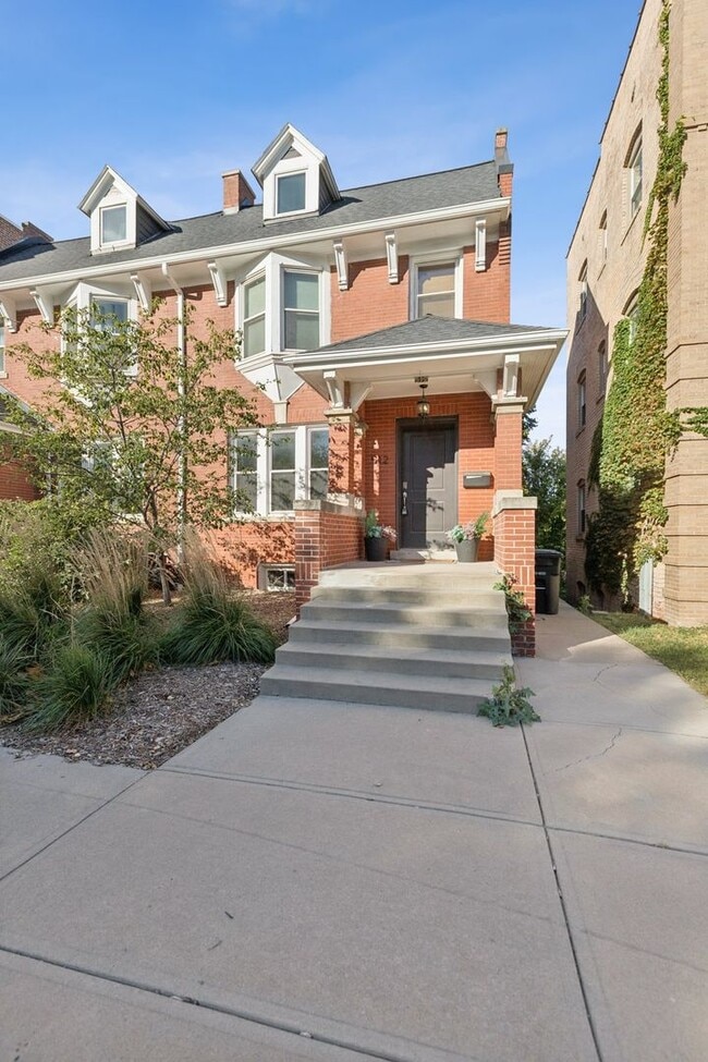 514 S 31st St in Omaha, NE - Building Photo - Building Photo