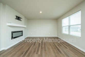 4308 NE 15th St in Ankeny, IA - Building Photo - Building Photo