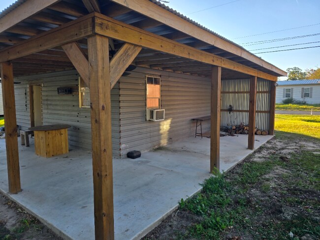 267 Center St in Orange, TX - Building Photo - Building Photo