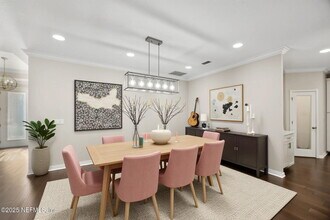 2719 Chapman Oak Dr in Jacksonville, FL - Building Photo - Building Photo