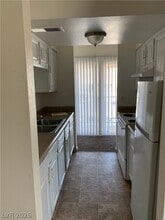 3616 Kolendo Ct in Las Vegas, NV - Foto de edificio - Building Photo