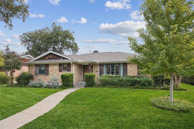 8422 Sweetwood Dr in Dallas, TX - Building Photo - Building Photo