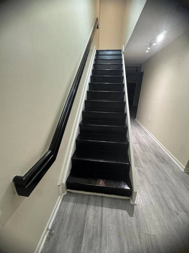 20818 San Simeon Way in North Miami Beach, FL - Building Photo - Building Photo