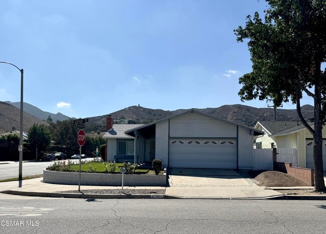 5792 Damon St in Simi Valley, CA - Building Photo - Building Photo