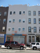 269 Lee Ave in Brooklyn, NY - Building Photo - Building Photo