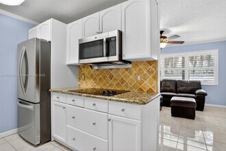 2405 Antigua Cir in Coconut Creek, FL - Building Photo - Building Photo