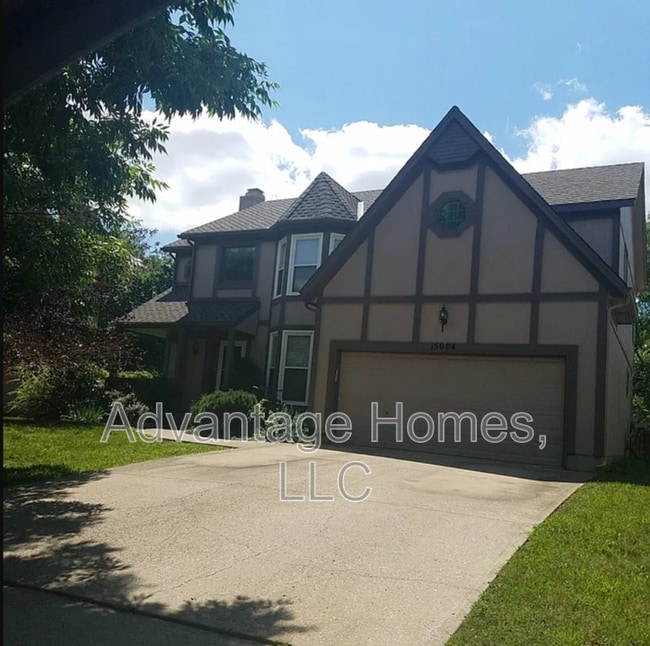 15004 Horton St in Overland Park, KS - Building Photo - Building Photo