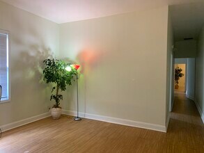 1278 Lucile Ave SW in Atlanta, GA - Building Photo - Building Photo