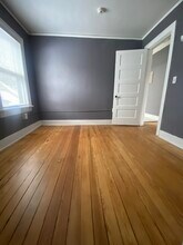 916 W Lovell St, Unit #5 in Kalamazoo, MI - Building Photo - Building Photo