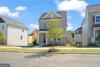 1359 Crk Vw Ln NW in Atlanta, GA - Building Photo - Building Photo