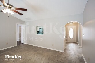 13256 Summerwood Ln in Fishers, IN - Building Photo - Building Photo