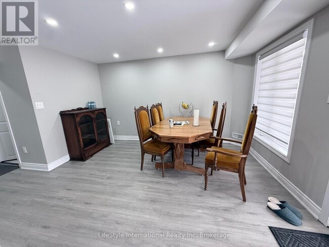 57 Keating St in Guelph, ON - Building Photo - Building Photo