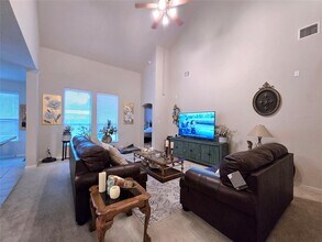 204 Valona Loop in Round Rock, TX - Building Photo - Building Photo