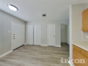 10170 Paddlefish Creek in San Antonio, TX - Building Photo - Building Photo