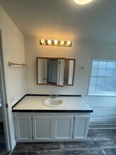 102 Tory Lynn Dr in Winlock, WA - Building Photo - Building Photo