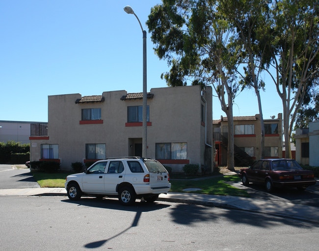 6542 Westpark Pl in Westminster, CA - Foto de edificio - Building Photo
