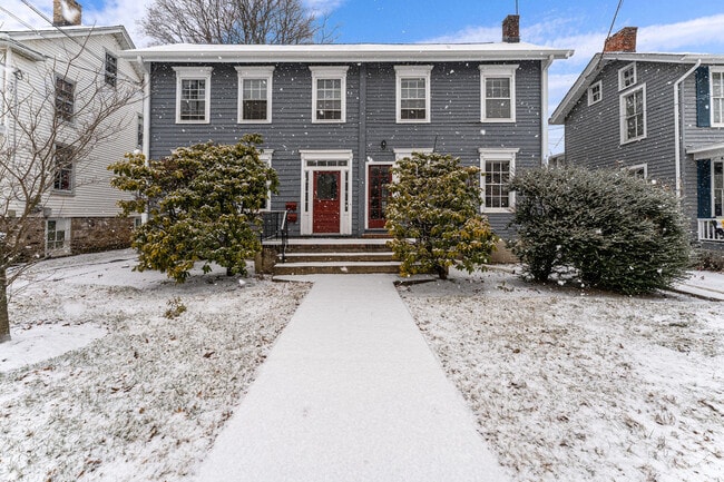 20 Park Ave, Unit 20B