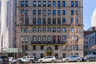 812 Park Ave in New York, NY - Building Photo - Building Photo