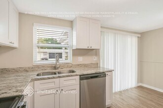 5352 Baroque Dr in Holiday, FL - Building Photo - Building Photo