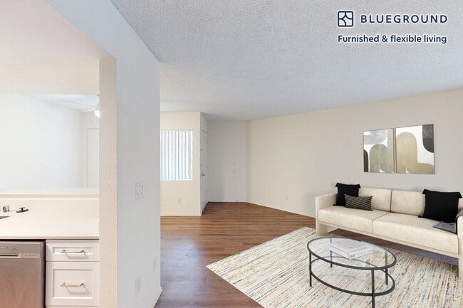 24950 Via Florecer in Mission Viejo, CA - Building Photo - Building Photo
