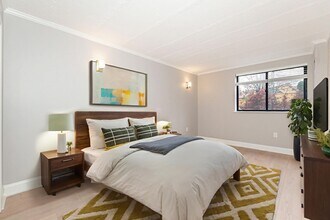 1933 Commonwealth Ave in Boston, MA - Building Photo - Building Photo