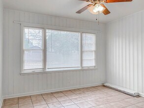 4315 42nd St in Lubbock, TX - Building Photo - Building Photo