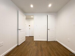 97-10 Rockaway Beach Blvd in Far Rockaway, NY - Building Photo - Building Photo
