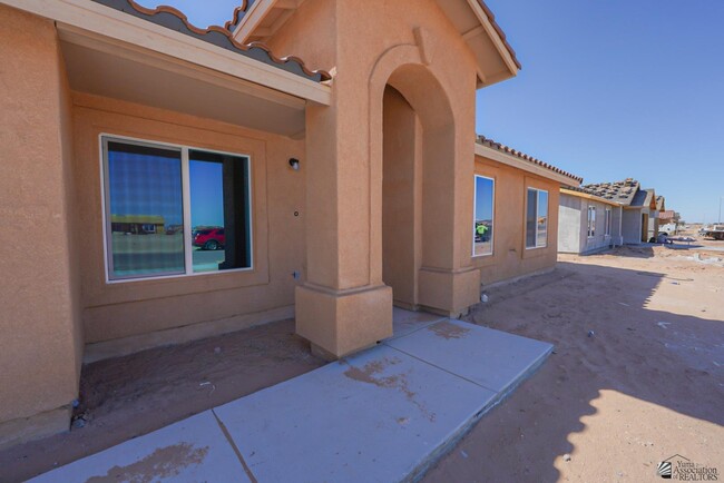 7415 E 45th Pl in Yuma, AZ - Building Photo - Building Photo