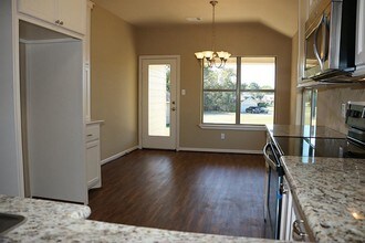 12935 Corona Ct in Willis, TX - Building Photo - Building Photo