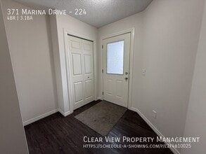 371 Marina Dr in Chestermere, AB - Building Photo - Building Photo