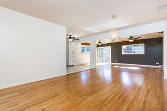 4951 Greenbrier Ave in San Diego, CA - Building Photo - Building Photo