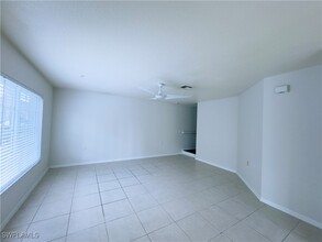 9409 Ivy Brook Run in Ft. Myers, FL - Building Photo - Building Photo