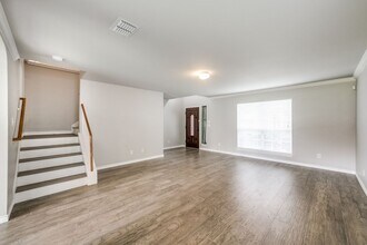 10110 Oak Saddle in San Antonio, TX - Building Photo - Building Photo