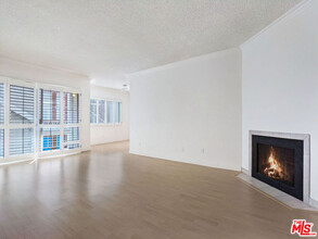 1538 11th St in Santa Monica, CA - Building Photo - Building Photo