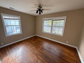 1161 Bristol St in Birmingham, AL - Building Photo - Building Photo