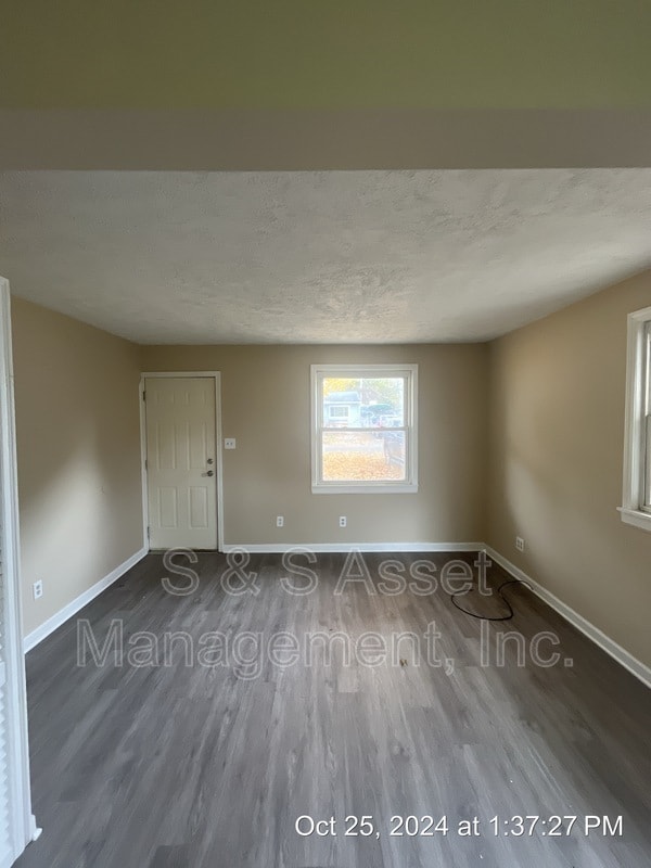 3231 Westmont Ave in Lansing, MI - Building Photo - Building Photo