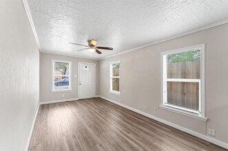 3922 Farmer St in Houston, TX - Building Photo - Building Photo